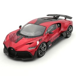 Bugatti Divo - Red/Black - Scala 1/18 - Bburago