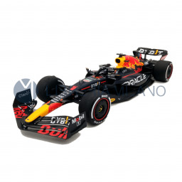Red Bull Racing RB18| Max Verstappen | Winner Saudi Arabia GP 2022  - 1/18 Scale - Spark Models